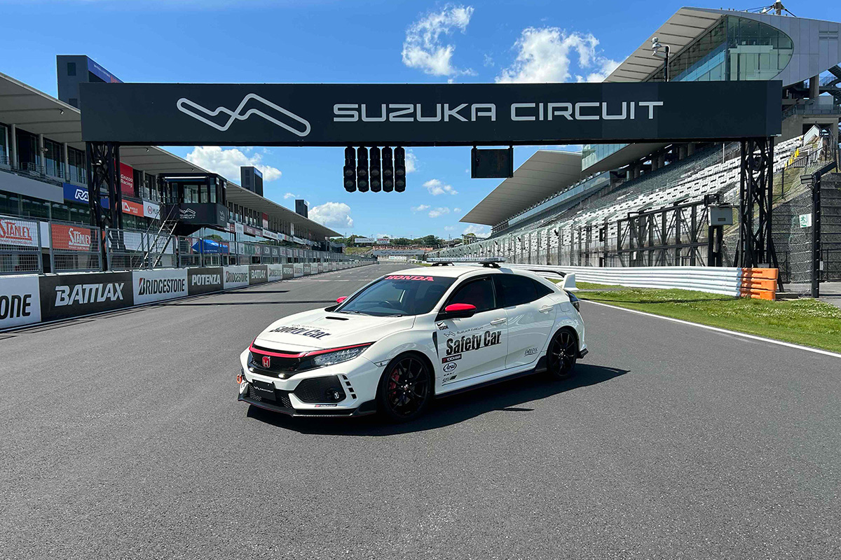 Honda CIVIC Type R (FK8) * Display at Aqua Adventure