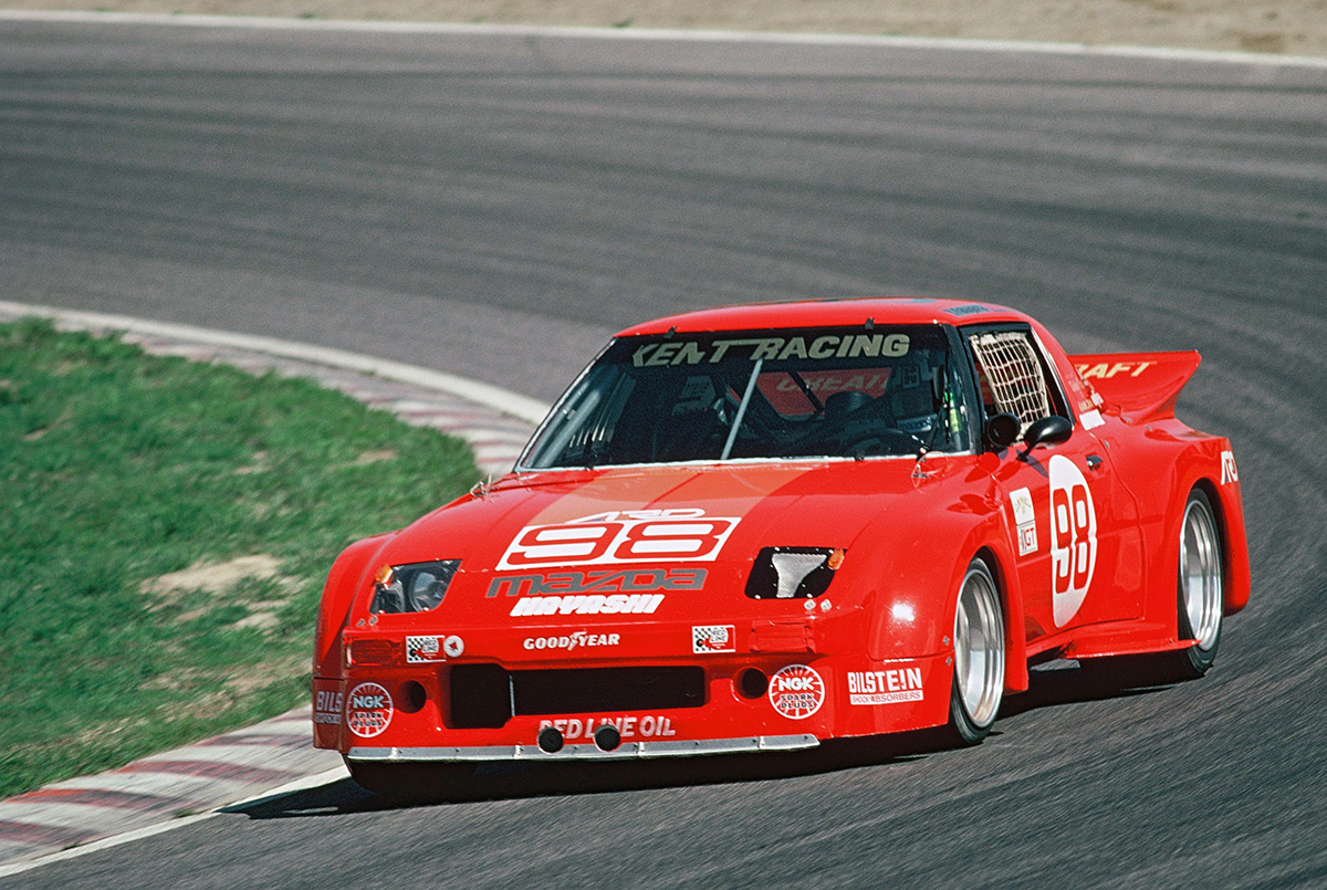 Yoshimi Katayama also participated in the Mazda RX-7 built to US IMSA GTU specifications, finishing in 3rd place.