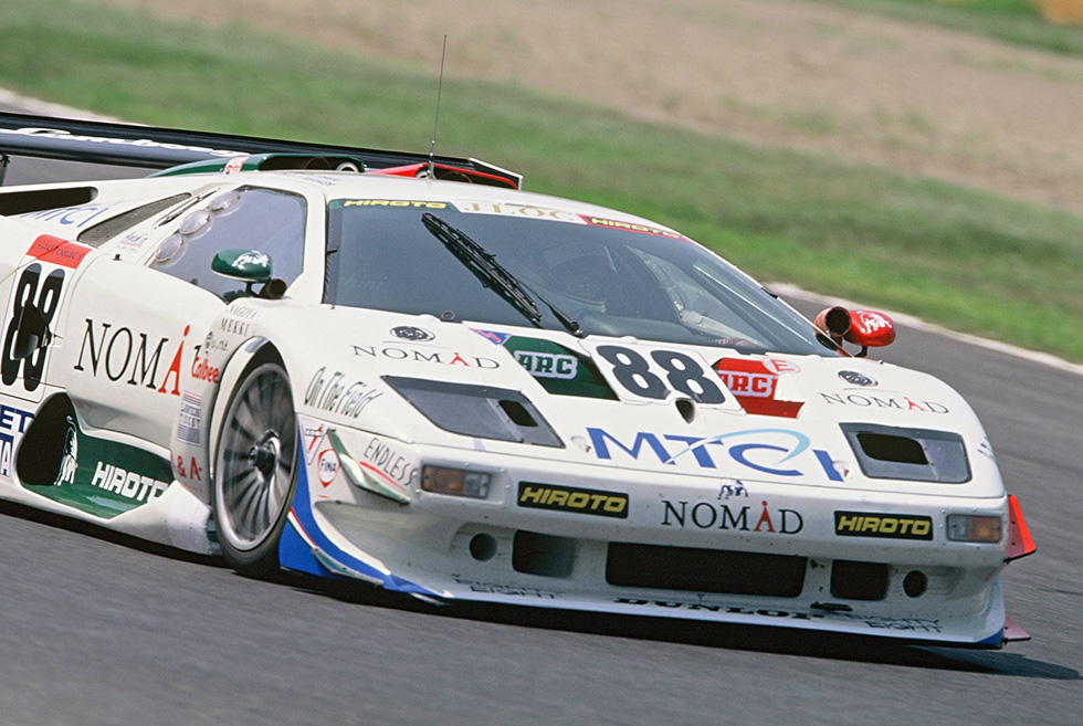 In the GT500 class, the Diablo GT1 equipped with a high-horsepower engine secured the 3rd place podium.