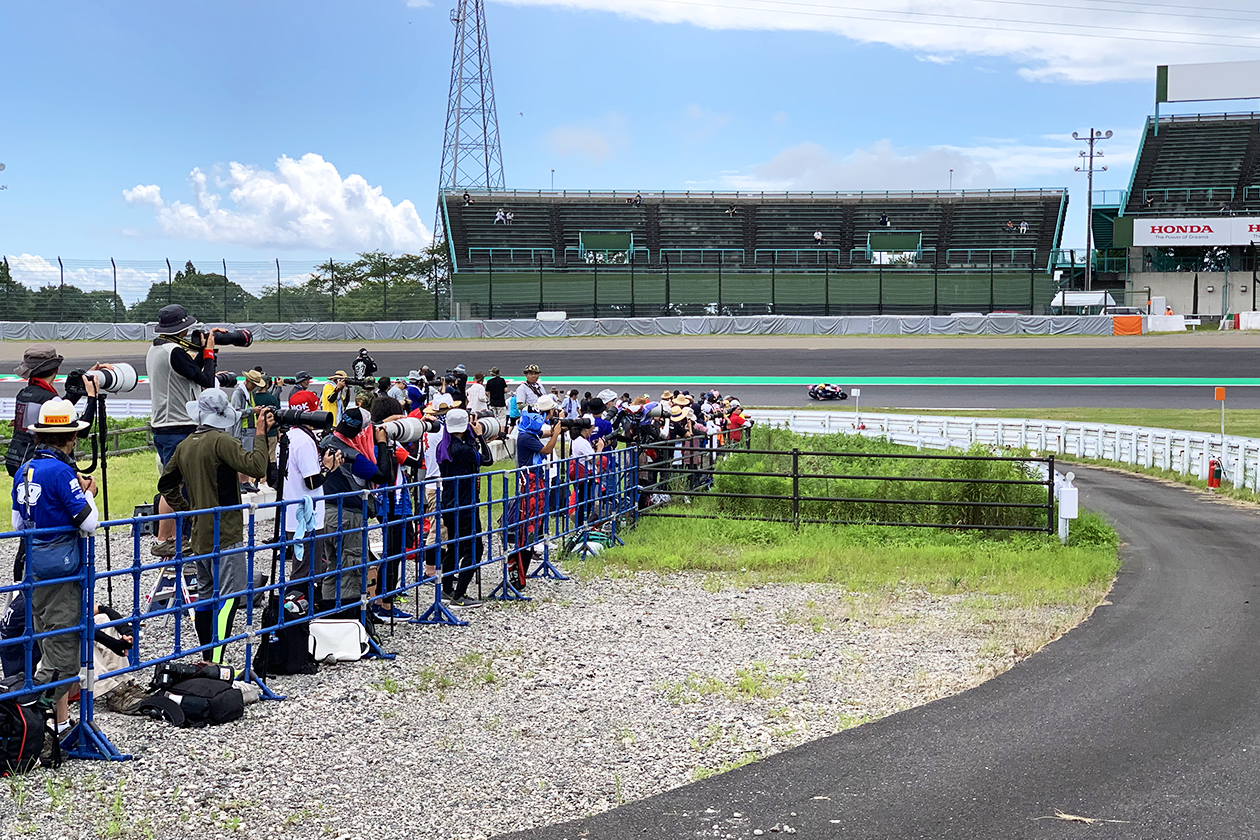 Intense Sensation Area (Inside of Turn 2). Close to the course, it’s a place where you can feel the full impact of the race.