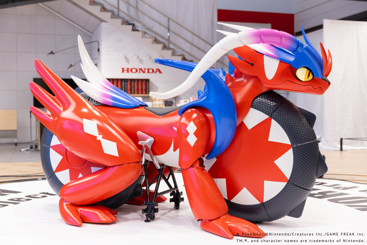“Honda Koraidon” Runs on the Racing Course at the Pre-Final Start Ceremony