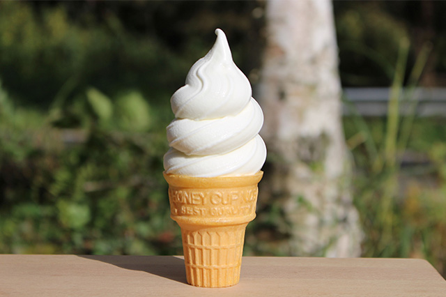 Karuizawa Soft "White Birch Milk (Cup)"