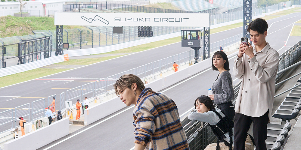 Experience the 8 Hours Endurance Race!
