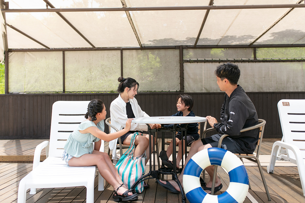 Wave Family Seat