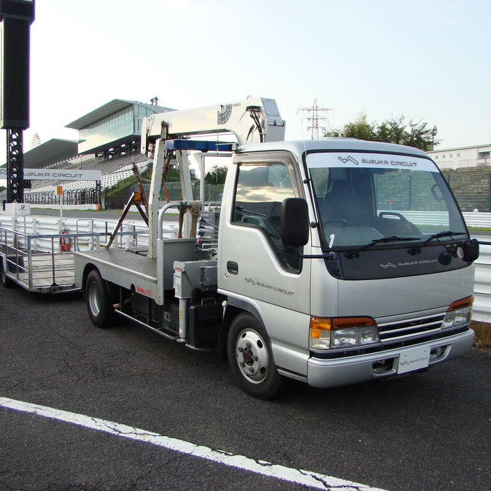 2 wheels recovery truck