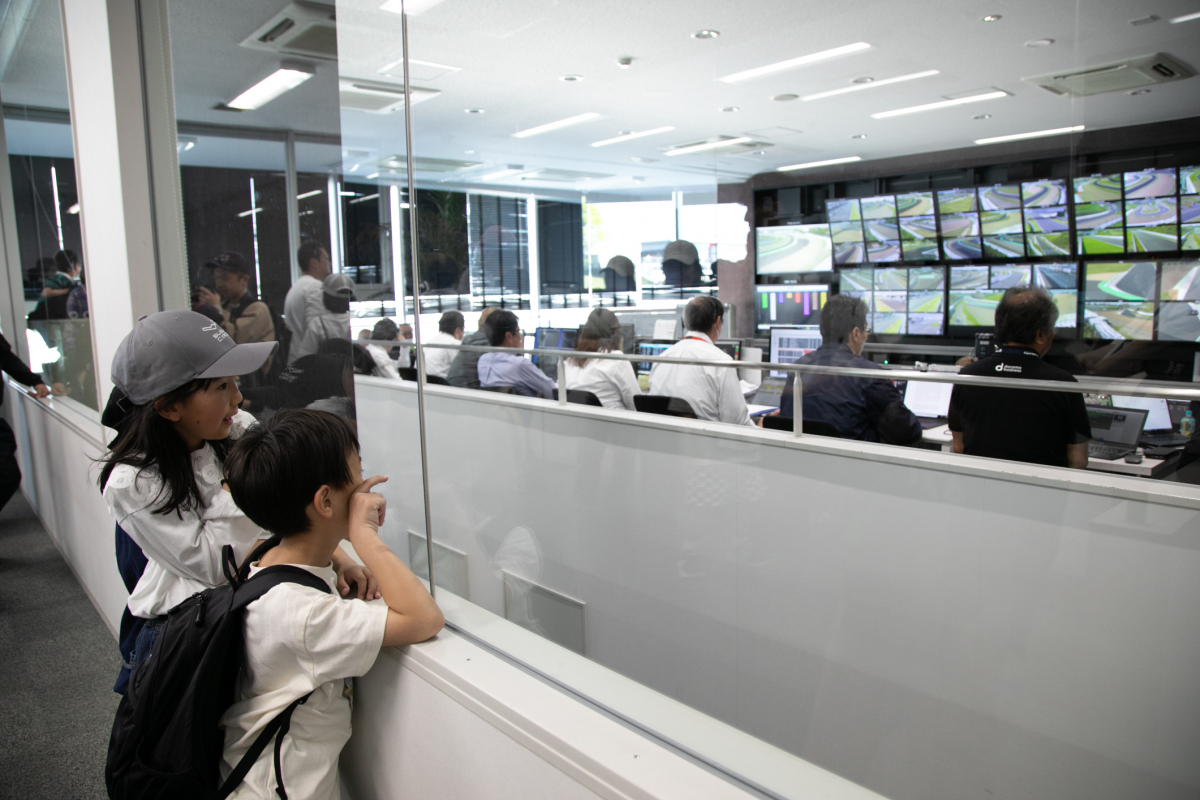 Family Backyard Tour