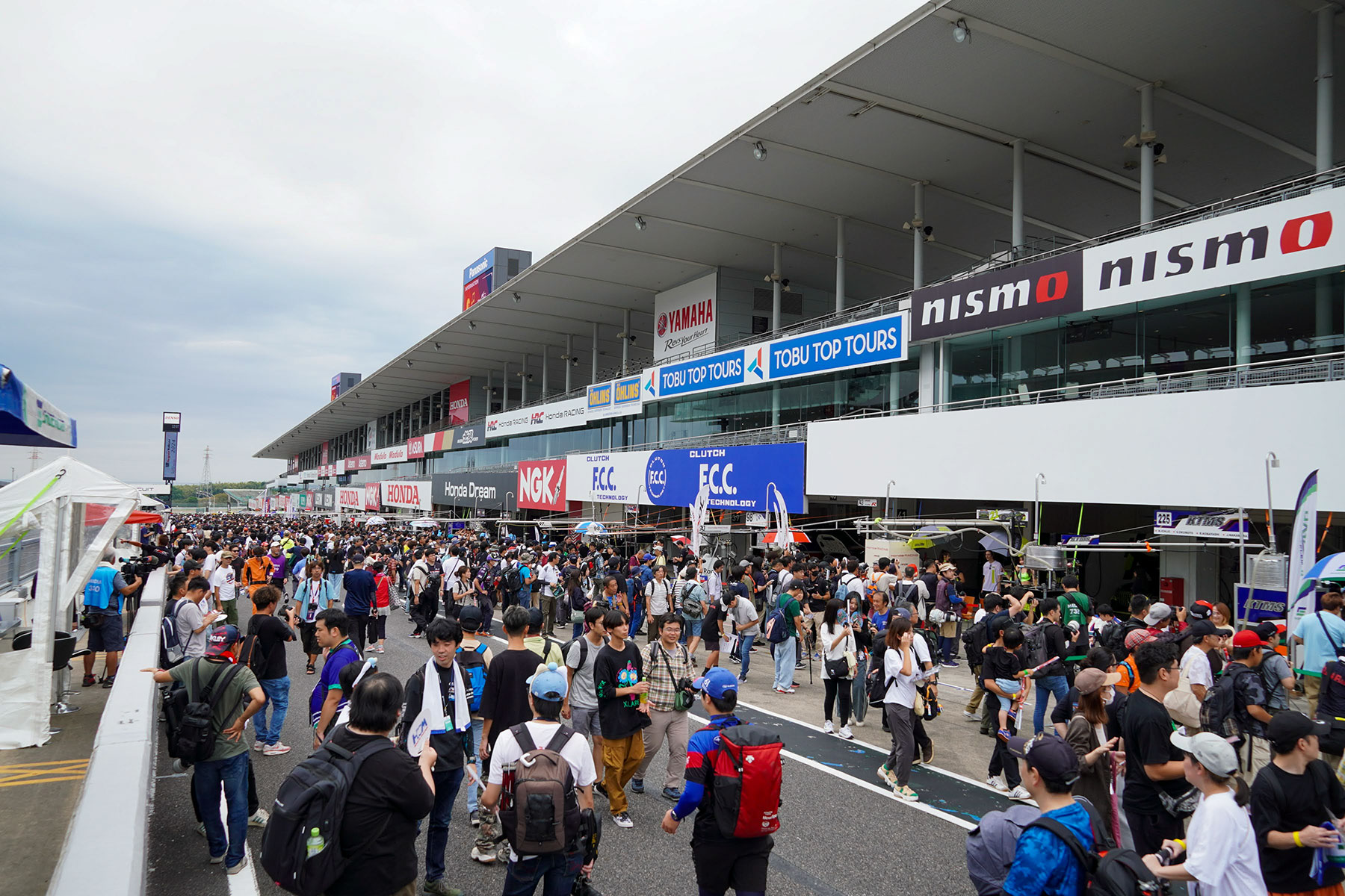 Pit Walk Pass