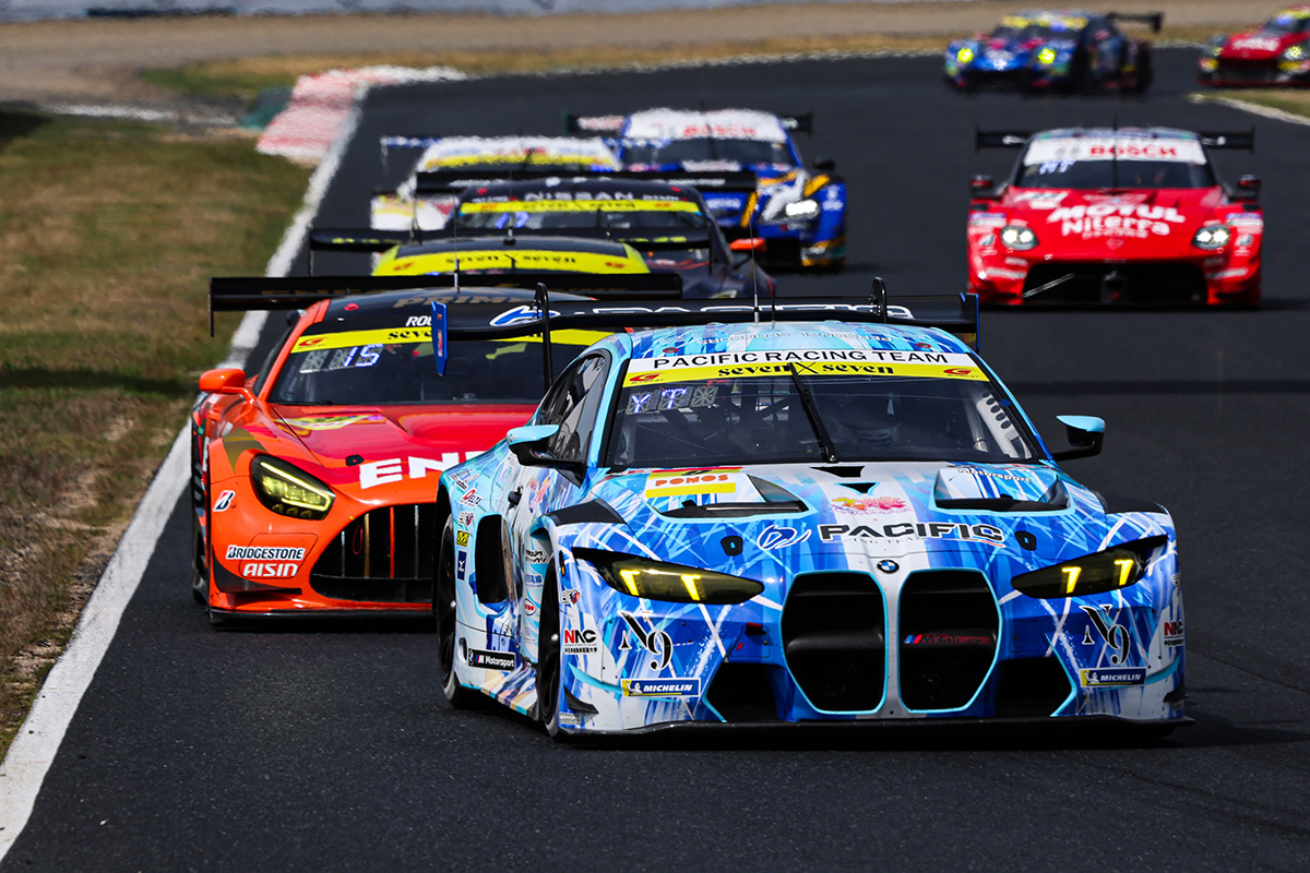 PACIFIC Uma Musume NAC BMW (BME M4 GT3 EVO)