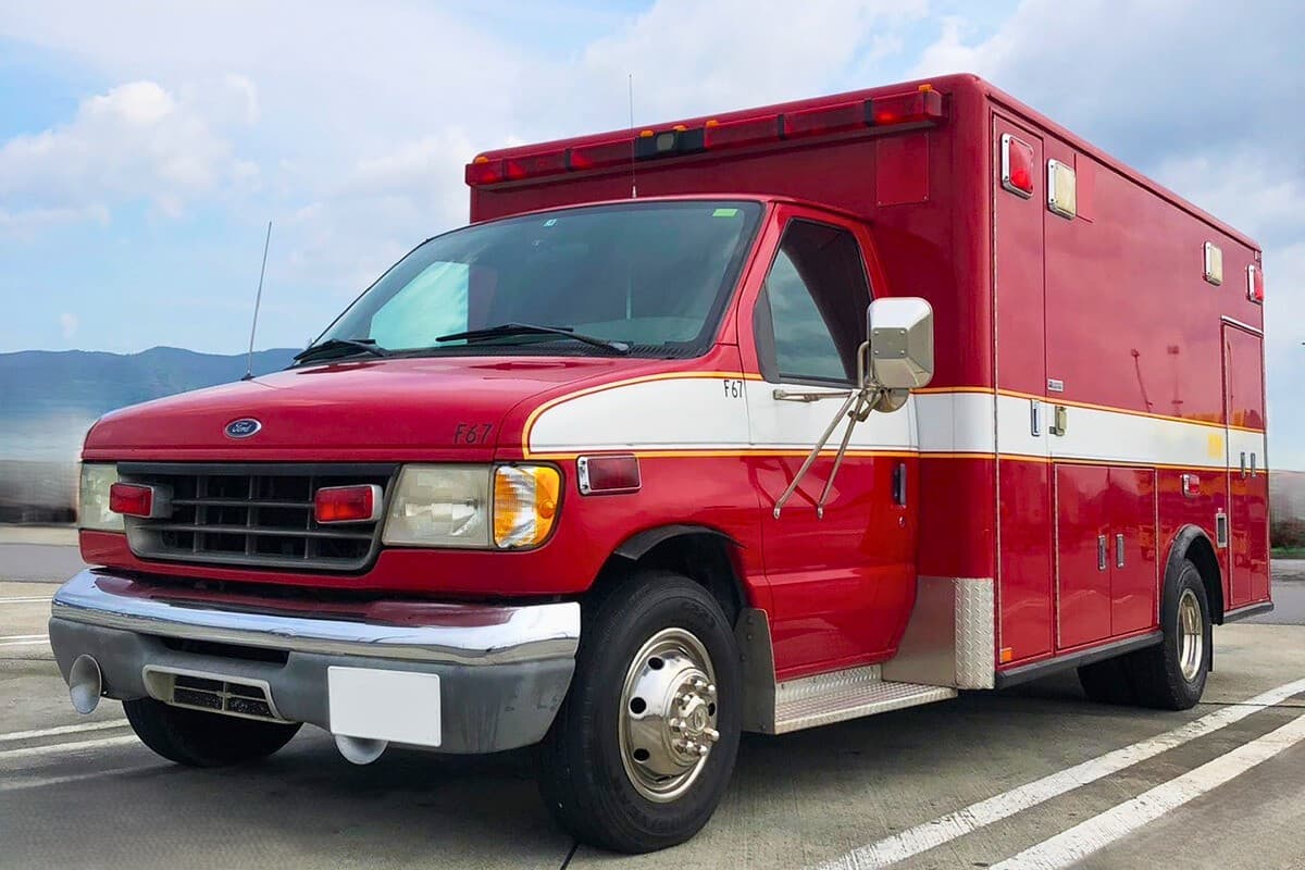1999年式 FORD E450 Ambulance