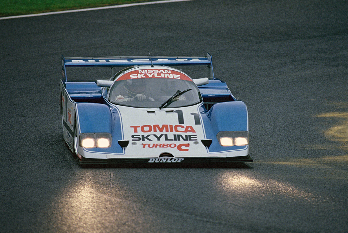 日產投入新型LM03C。「Skyline Turbo C Tomica」的塗裝是以日產R383為形象。