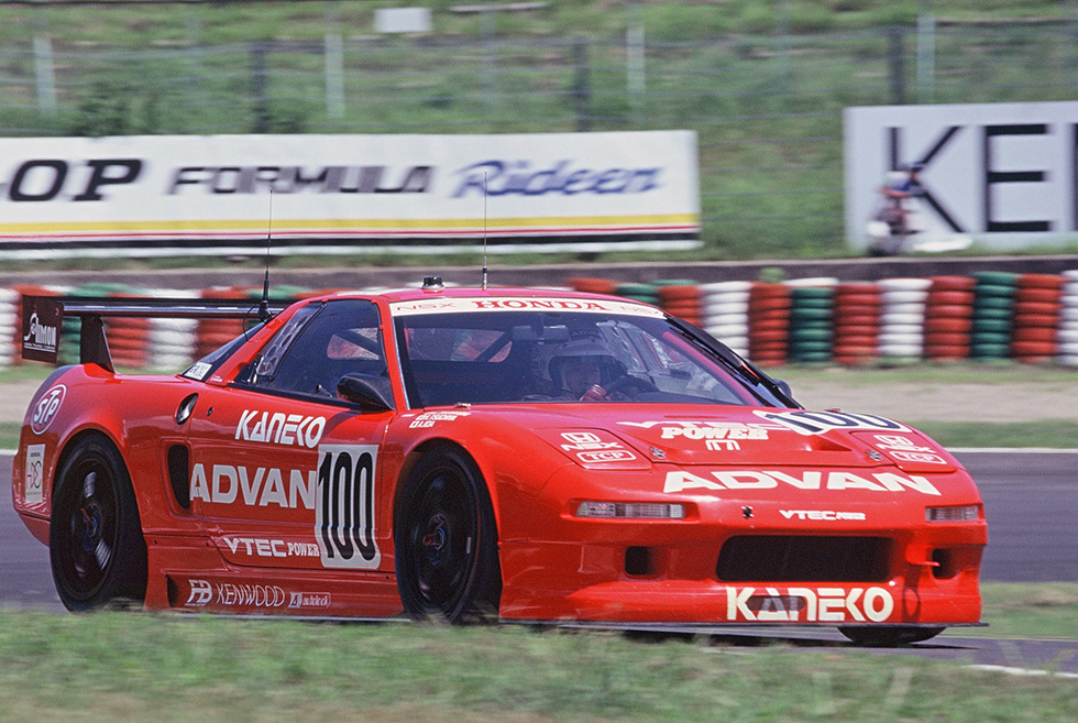在十勝24小時賽中總合獲得第2名的Advan NSX GT2，在鈴鹿1000km也獲得第2名及組別冠軍。