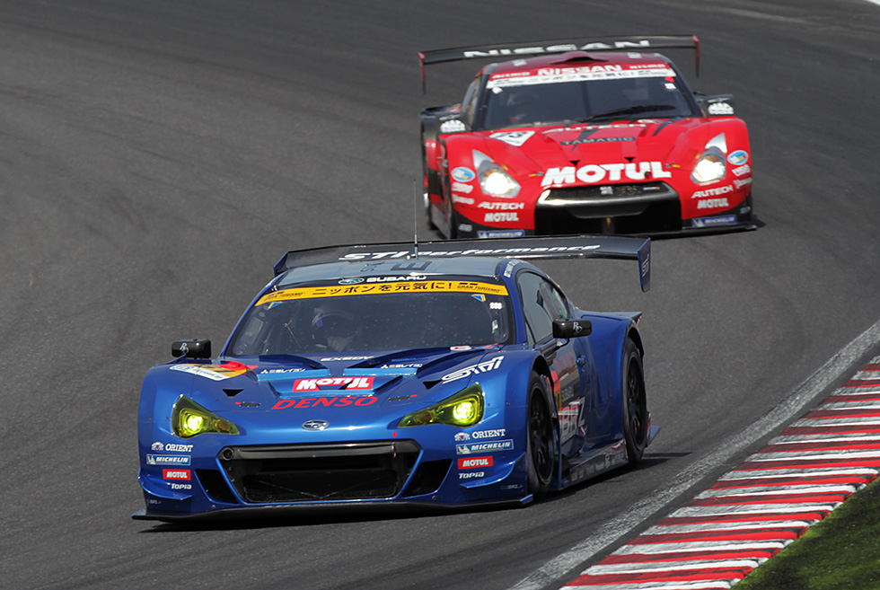 GT300組別的桿位與冠軍皆由斯巴魯BRZ奪得。這是從Legacy更換而來的新車。