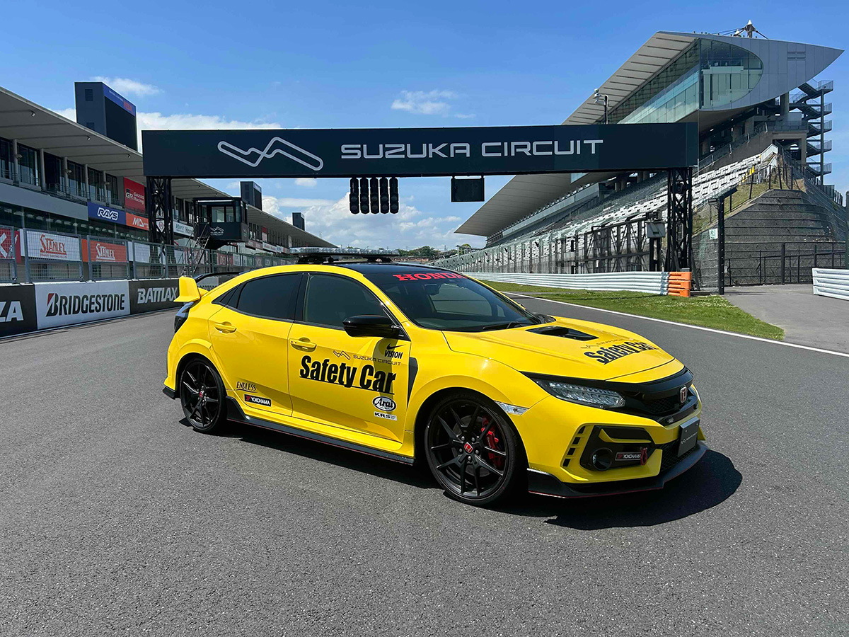 Honda CIVIC Type R Limited Edition(FK8)※預定於歡迎廣場展示及搭乘體驗車輛